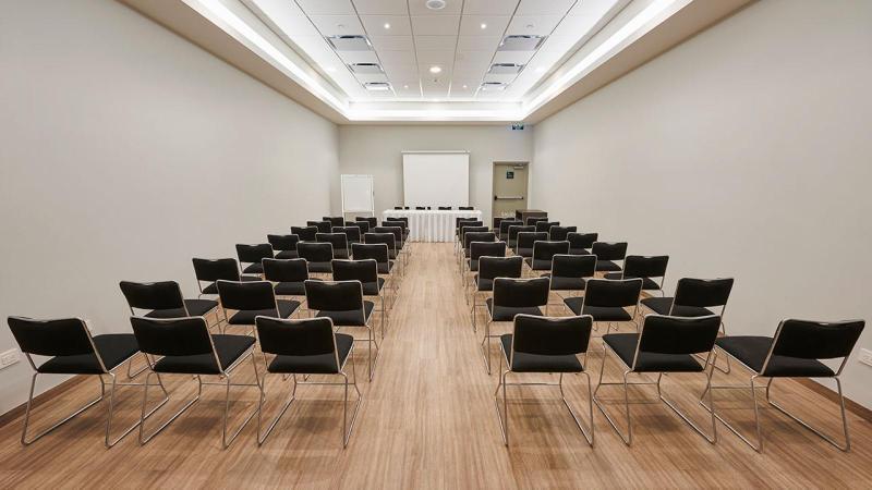 City Express Junior By Marriott Leon Centro De Convenciones Екстериор снимка